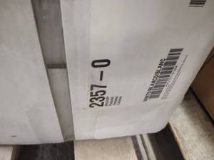 lot 641 image: Assorted Toilet Bowls, Sink Pedesta...