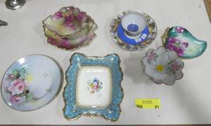 lot 81 image: Nippon and Occupied Japan fine china pieces