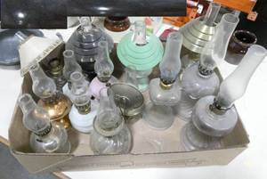 lot 85 image: group of 14 small hurricane lamps, tin and clear