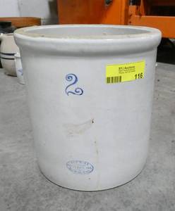 lot 116 image: Red Wing 2 gallon crock in great shape