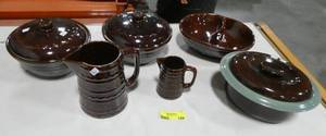 lot 128 image: Another beautiful set of brown glazed stoneware - you dont find them this nice very often