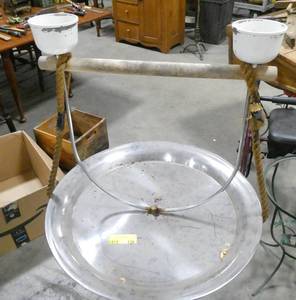 lot 136 image: Large bird standrest with feeders