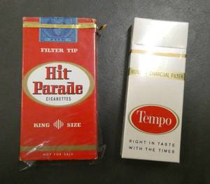 lot 179 image: Tempo and Hit Parade 1950s cigarette boxes