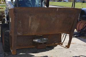 lot 1 image: Tested and working Skid Steer Salt Spreader with Hydraulics by Berlon Industries