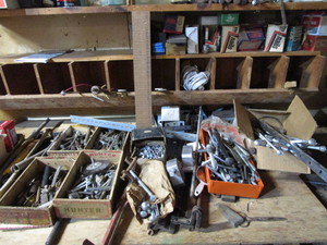 Hardware bolt stock, lag screws, n...