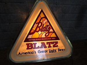 Blatz triangle light, 1980s, teste...