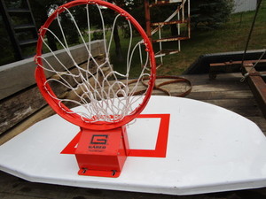 Basketball backboard - heavy duty m...