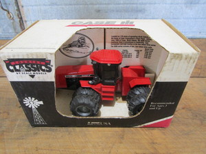 Case 9370 toy Tractor by Scale Mode...