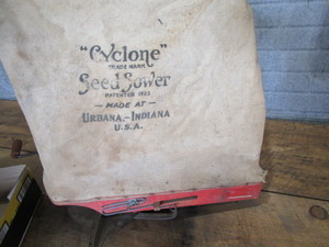 Cyclone seeder with manual...