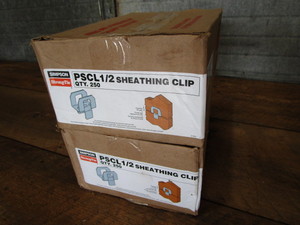 Sheathing clips, two boxes of 250 e...