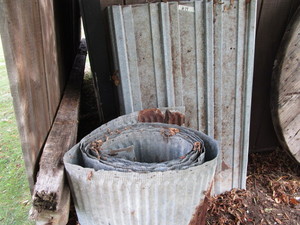 Roll corrugated tin, 26ft by 29-78...