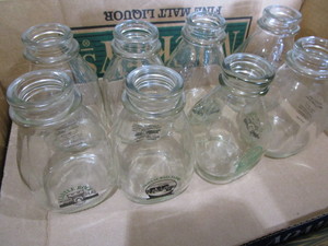 Milk & cream bottles, qty 8...