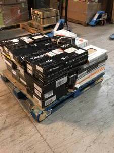 30 Boxes of Mixed Ceramic and wooden Flooring Customer Returns See Pictures