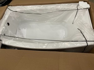 American Standard Princeton 60 in. x 30 in. Americast Apron-Front Bathtub with Right Hand Drain