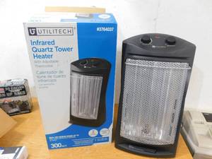 Utilitech 1500-Watt Infrared Quartz Tower Indoor Electric Space Heater with Thermostat