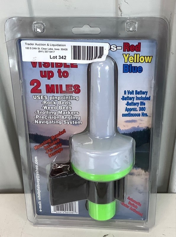 lot G062 image: Flashing Marker Buoy