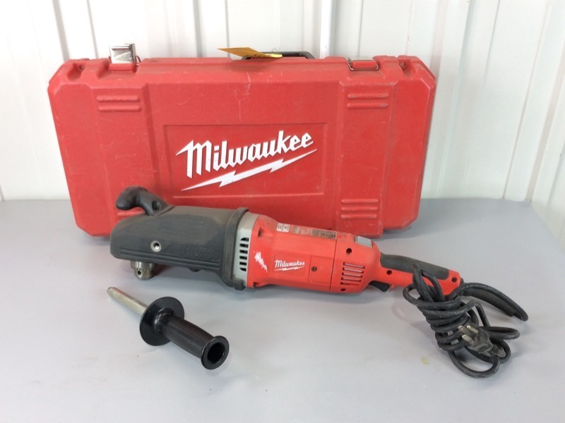 lot A079 image: Milwaukee 12 13 Amp Super Hawg Angle Drill wcase, like new