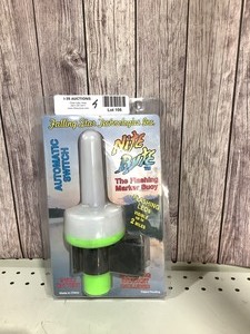 lot G106 image: Lighted Marker Buoy
