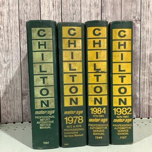 lot D044 image: Vintage Automotive Books