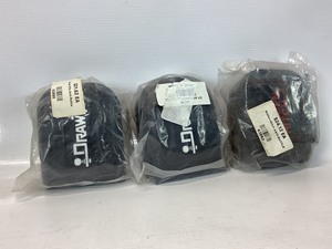 lot E085 image: Anti Rattle Hitch Covers