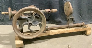 lot H009 image: Antique Drill