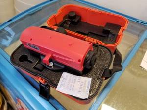 lot 812 image: Surveyor Equipment  with Ttii Get Level AL-K232, Tripod Stand, Carry Case