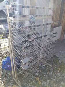 lot 823 image: Metal Commercial Wire Rack Display Stand