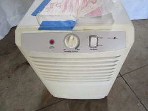 Zenith dehumidifier, Model 20309...