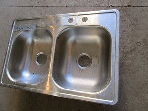Stainless sink - double basin...
