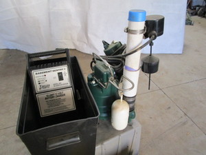 ProPak sump pump system with batter...