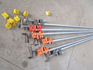 Pipe clamps, 34, pipes are 55-72...