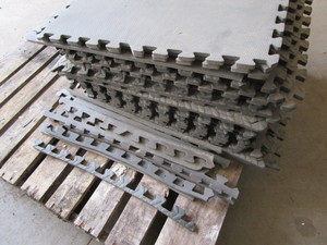Interlocking mats, 30 square, qty ...