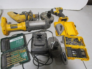 DeWalt 18V and 20V components, bits...