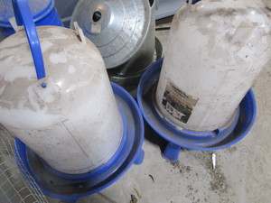 Chicken waterers & feeders, heat la...