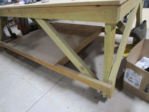 Workbench  table, on roller, green...