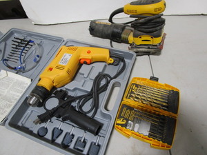 Impact drill 12 and bits, DeWalt ...