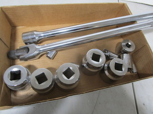 Sockets 34 with Klutch 16 breake...