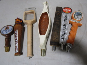 Tap handles with Helicopter, Lienni...