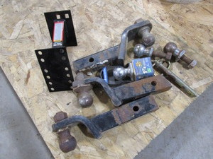 Receiver hitches, 1-78 and 2 bal...