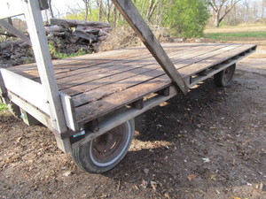 Wagon gear, Minnesota, rack is 14ft...
