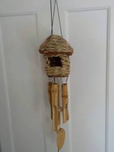 lot 81 image: Nesting Pocket Bamboo Chime...