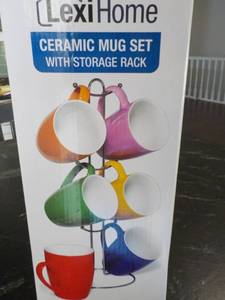 lot 101 image: Lexi Home Ceramic Mug Set with Stor...
