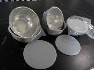 lot 105 image: 5 Bowl and Cover Set...