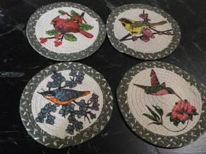 lot 109 image: 4 Woven Bird Trivet Set...