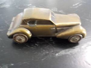 lot 114 image: Banthrico Ford Metal Bank 7 Long...