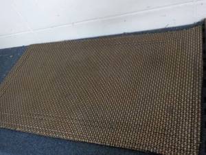 lot 17 image: 2 Floor Mats 20 x 36 and 36 x 24 ...