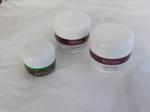 lot 140 image: Retinol Cream Set...