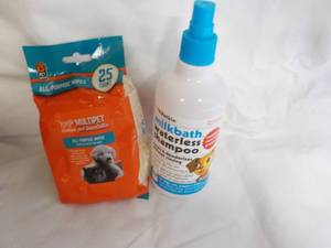 lot 172 image: 1 Bottle Petkin Milk Bath Waterless...