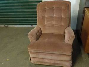 lot 186 image: Recliner Rocker...