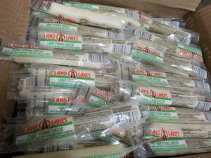 lot 291 image: 10.5 lb box Frozen Land O Lakes Str...